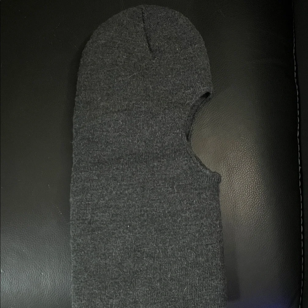 Carhartt Charcoal Knit face mask
